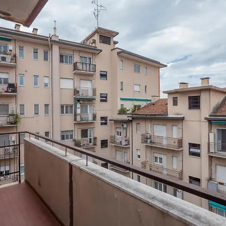 Navigli Retreat Near Duomo * Milan