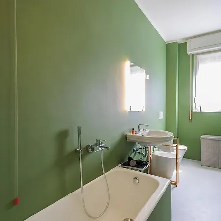 아파트 Station 3 Bedrooms & 2 Bathrooms - B 밀라노