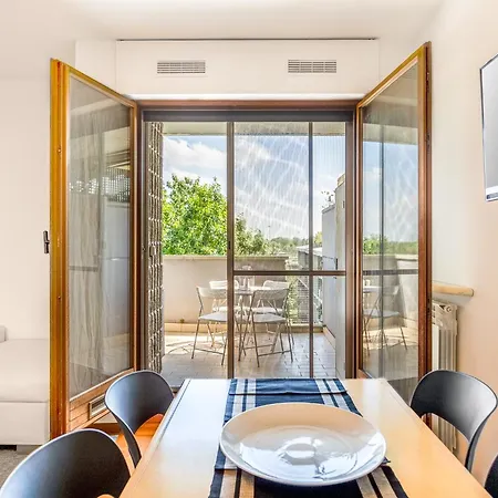 Superstay - Santi 5 - Naviglio Grande Apartment