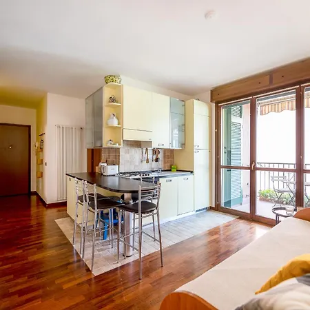 Bright And Quiet With Terrace - M3 Lodi 10min Milan