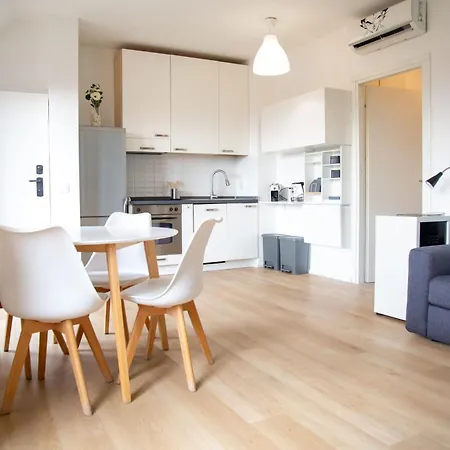 The Loft Above - Comfort E Stile A 5m Dalla Metro M2 Lambrate Apartment *