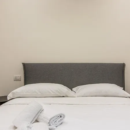 아파트 Mimar Porta Venezia Luxury *