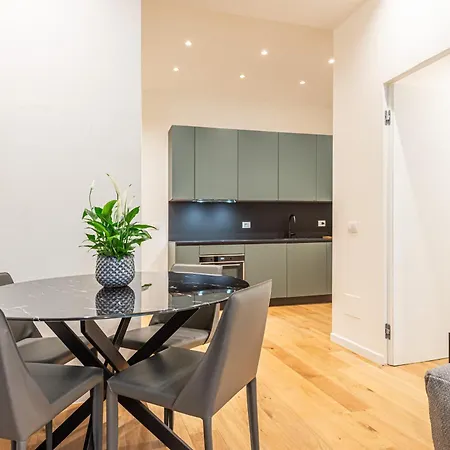 Mimar Porta Venezia Luxury *