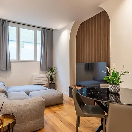 Porta Venezia Suites Apartament *