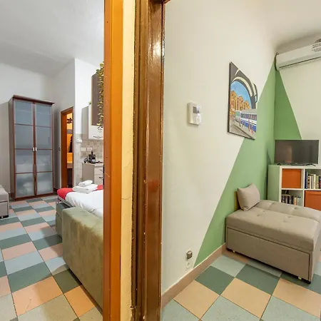 شقة New In Downtown Close To Duomo *