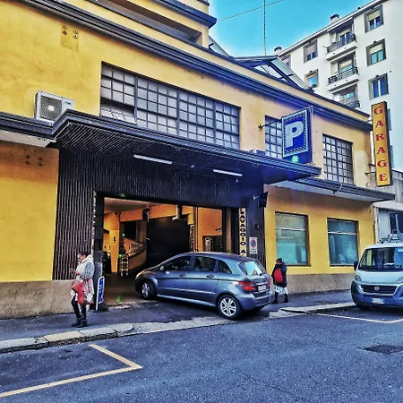 Daire Loft Centro, 10 Min From Duomo *