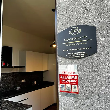 Yea - Your Exclusive Loft Next To Station Apartment *