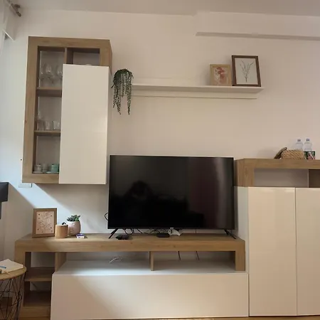 Apartment La Regina Delle Locazioni In Porta Romana 3 Milan