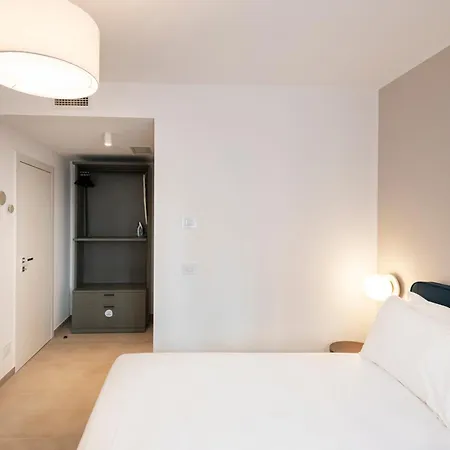 Aparthotel Relstay - De Angeli Milan