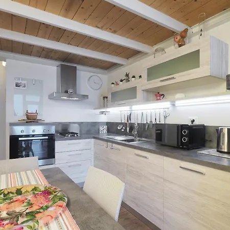 Primopiano - Tajani B * Милан