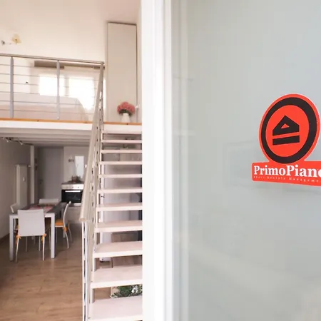 Primopiano - Tajani B Apartment *