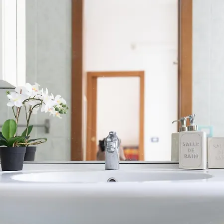 Station, Duomo-comfort, Wi-fi, Netflix ミラノ