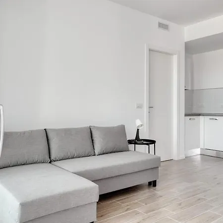 Apartment Pisis5 New 2room With Garage *