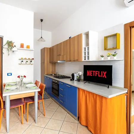 Lejlighed Station, Duomo-comfort, Wi-fi, Netflix Milano