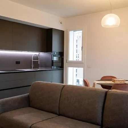 Apartament Davide Host Da Giulietta, 20 Min To Duomo