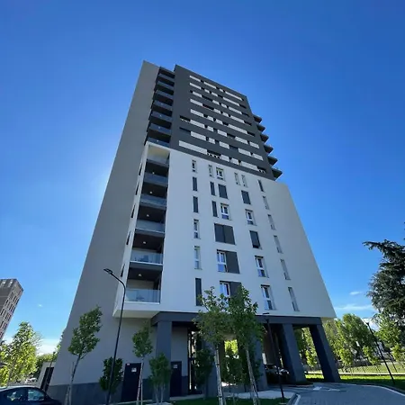 Davide Host Da Giulietta, 20 Min To Duomo * Mediolan