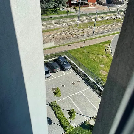 Davide Host Da Giulietta, 20 Min To Duomo