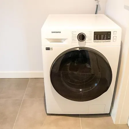 Davide Host Da Giulietta, 20 Min To Duomo * Mediolan