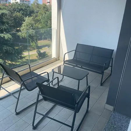 Apartament Davide Host Da Giulietta, 20 Min To Duomo