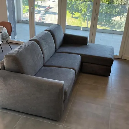 Davide Host Da Giulietta, 20 Min To Duomo