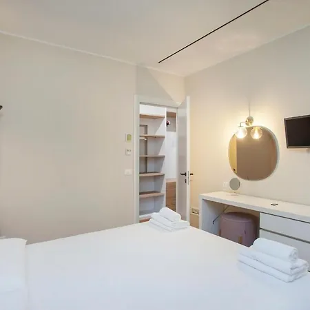 Costanza House - Apartman Milánó