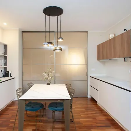 Costanza House - Apartman *