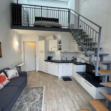 Romana Loft Apartment Milan