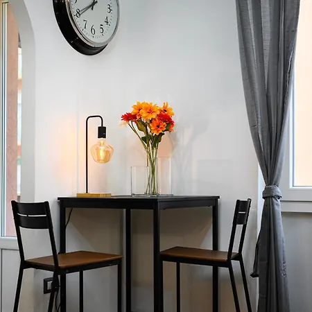 Apartman Sebino 15 - Monolocale Cool Milánó