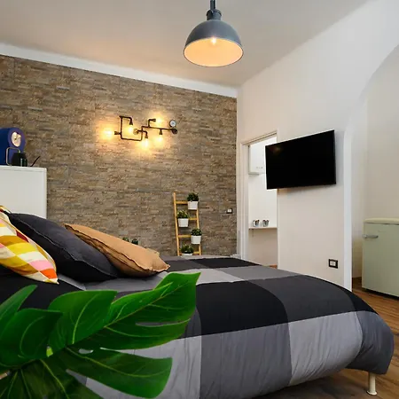 Apartman Sebino 15 - Monolocale Cool *