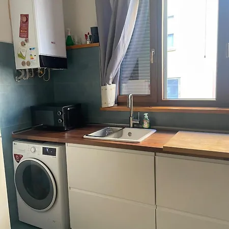 Cozy Flat In Precotto