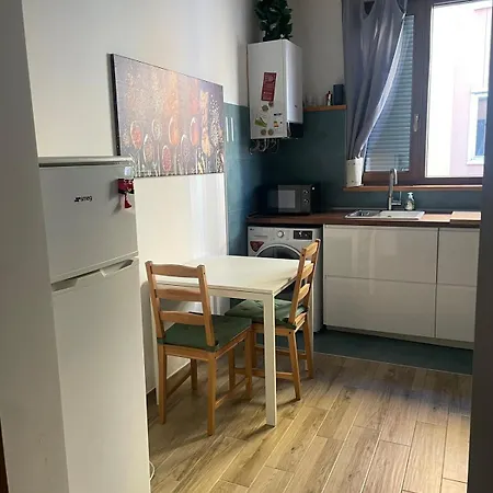 Apartment Cozy Flat In Precotto