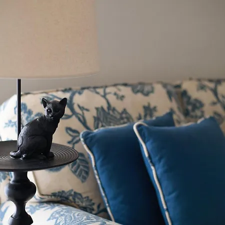 Elegant One-bedroom In Porta Romana Lejlighed *