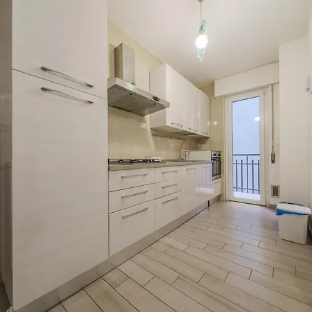 Michele Flat - Parcheggio - 10 Min Da Centro