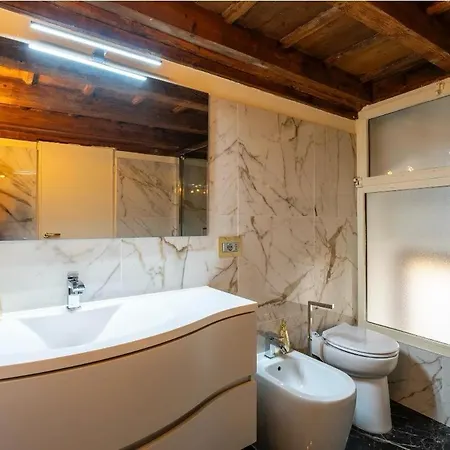 10 Minutes From The Duomo - Elegant Maison *