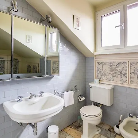 Panoramic Loft Downtown Apartman