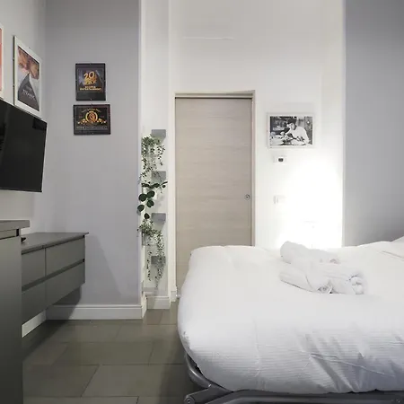 Primopiano - Valtorta Apartament Mediolan