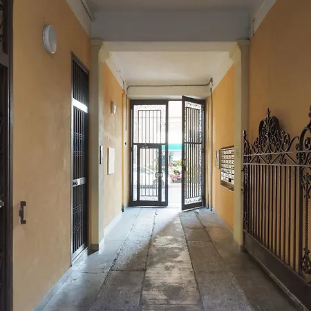 Primopiano - Valtorta Apartament Mediolan