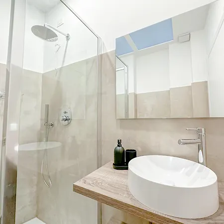 Brunacci - 5 Min Dai Navigli Apartment Milan