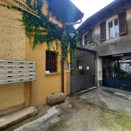 Apartman Naviglio Grande *