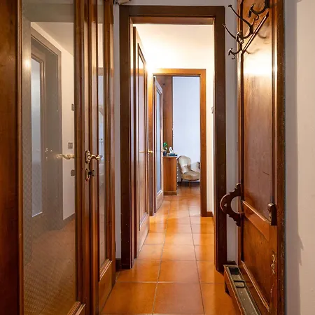 Easy - Porta Romana * Mediolan