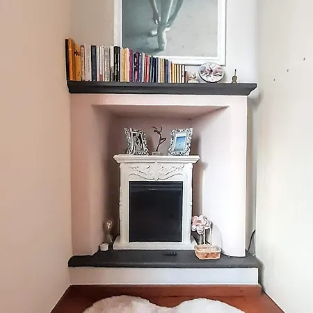 Sunday's Flat/monolocale Zona Bocconi *