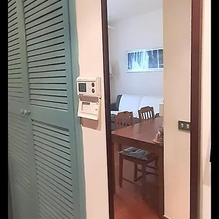 Sunday's Flat/monolocale Zona Bocconi * Milán