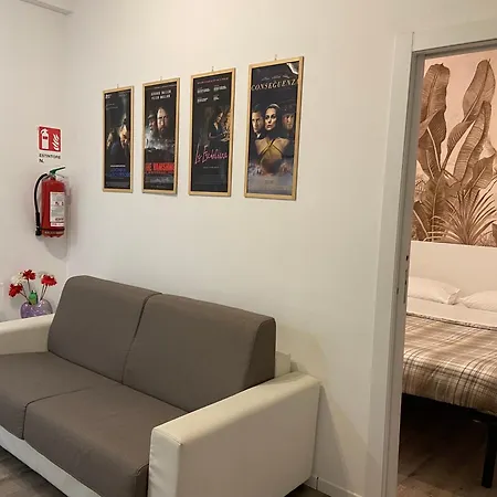 Apartment Casa Pomezia-central Station *