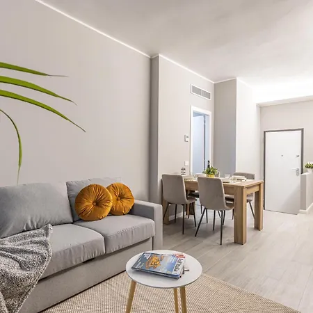 Apartamento Lovely - 15min Duomo, *