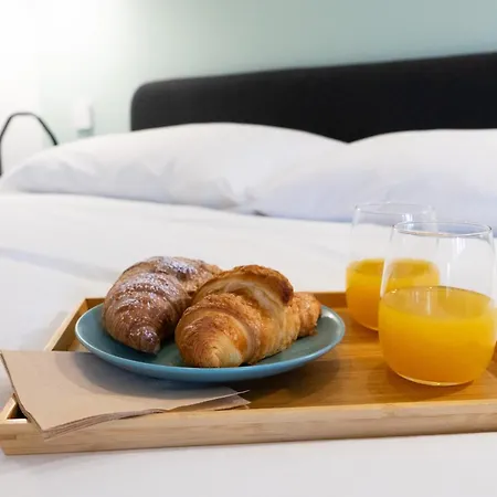 Arcimboldi's Nest - Close To Metro And Train * מילאנו