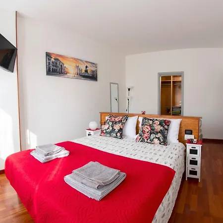 Cozy Design House - 15 Minutes From Navigli-humanitas 아파트