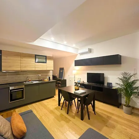 New! - Cozy Design In Piola! Apartamento