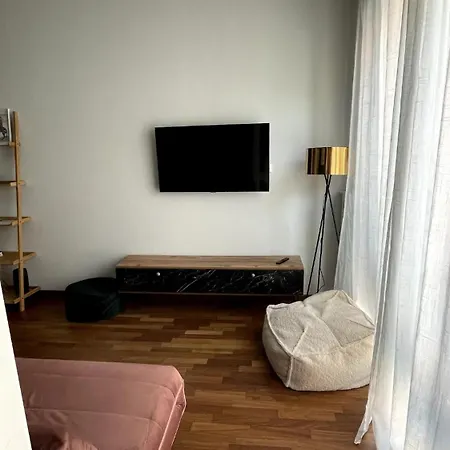 Welkhom Bocconi 1-bdr Apartment *