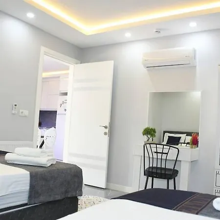 Duomo Di Con Parcheggio