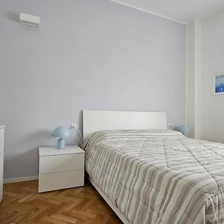 Design & Elegant 3-room Appartamento